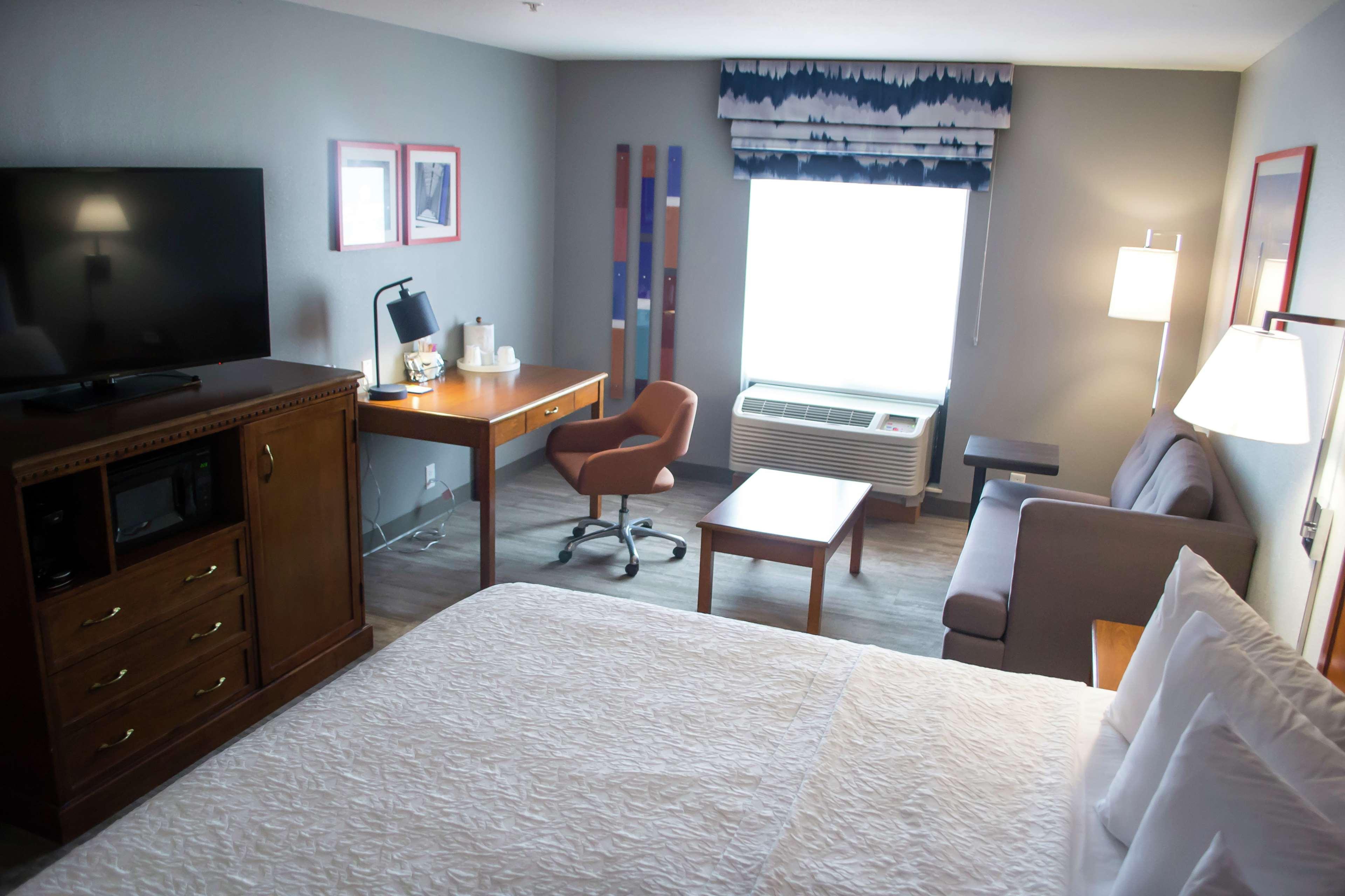 Hampton Inn Marion Bagian luar foto