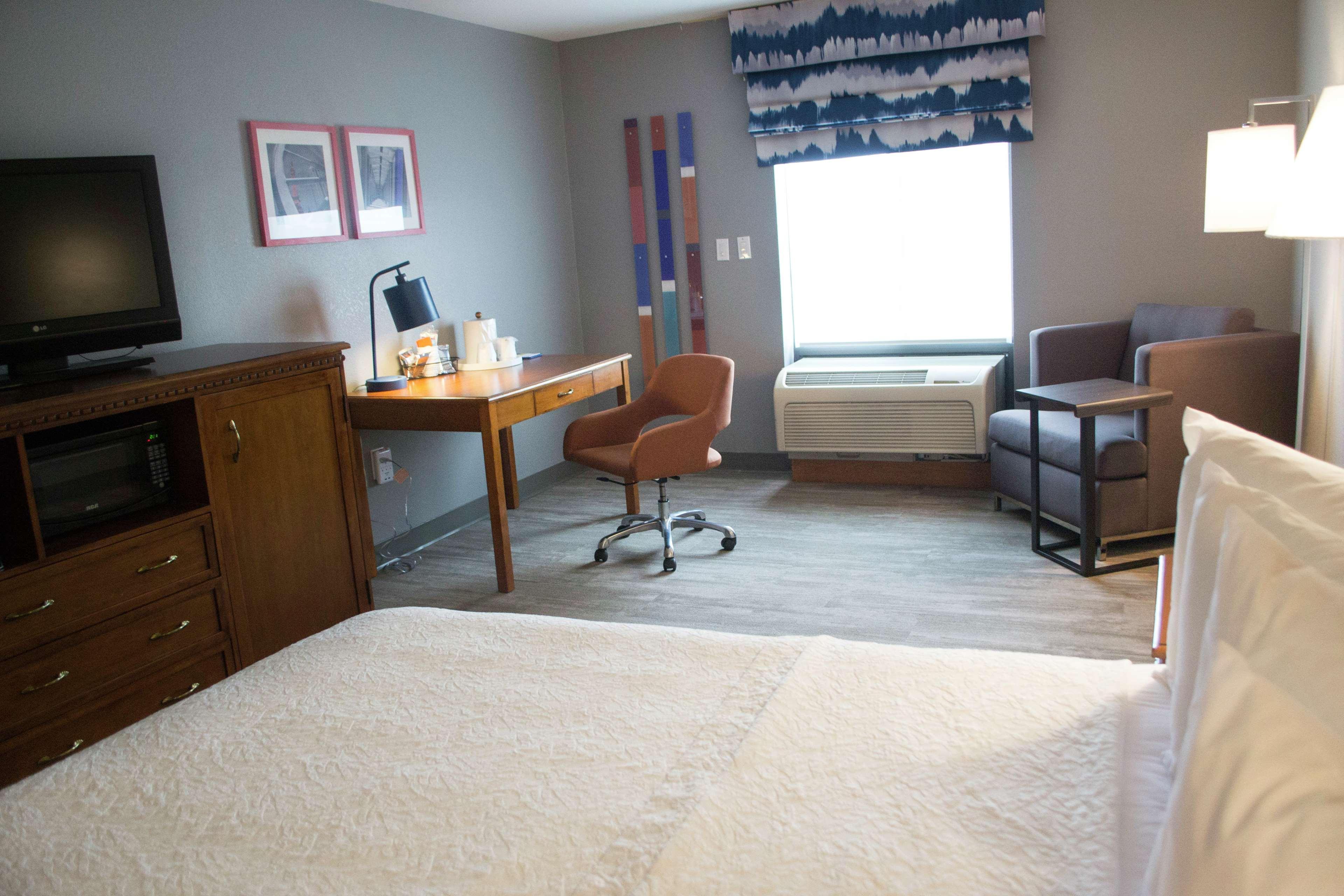 Hampton Inn Marion Bagian luar foto