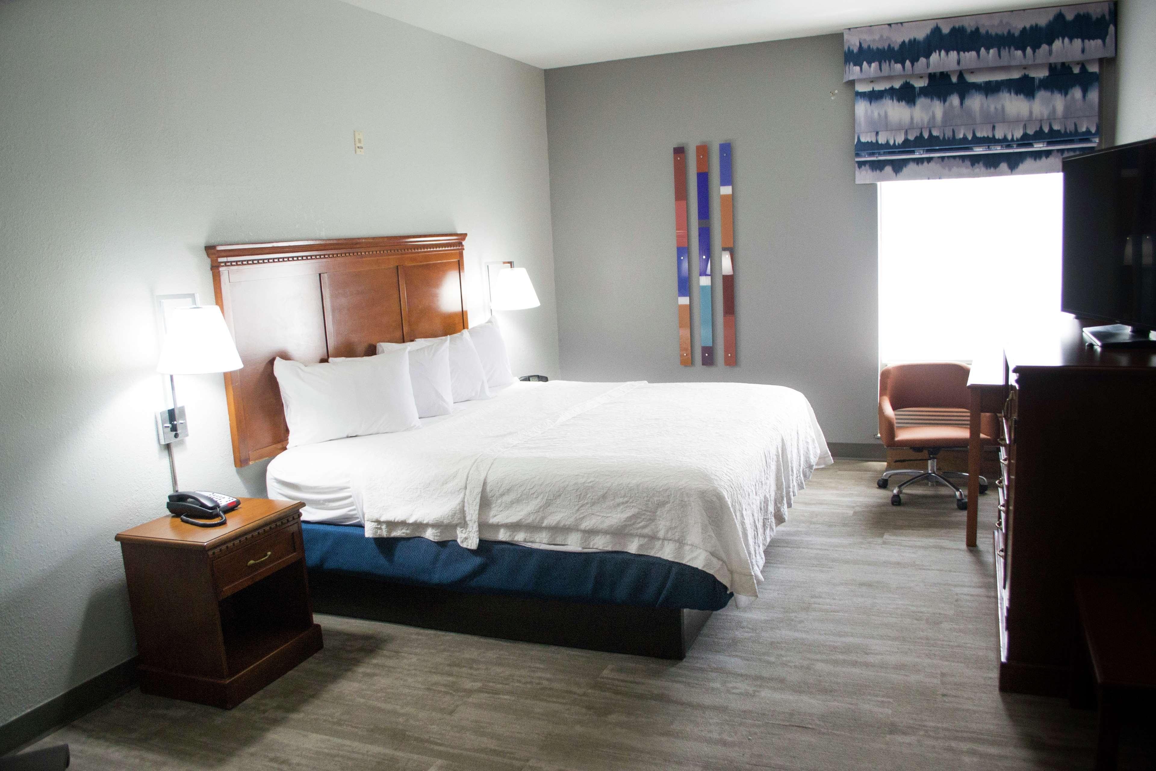 Hampton Inn Marion Bagian luar foto