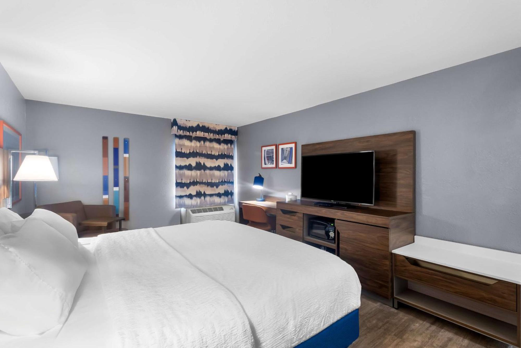 Hampton Inn Marion Bagian luar foto
