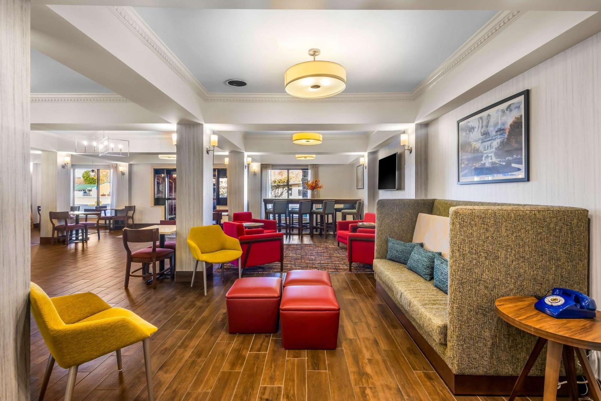 Hampton Inn Marion Bagian luar foto