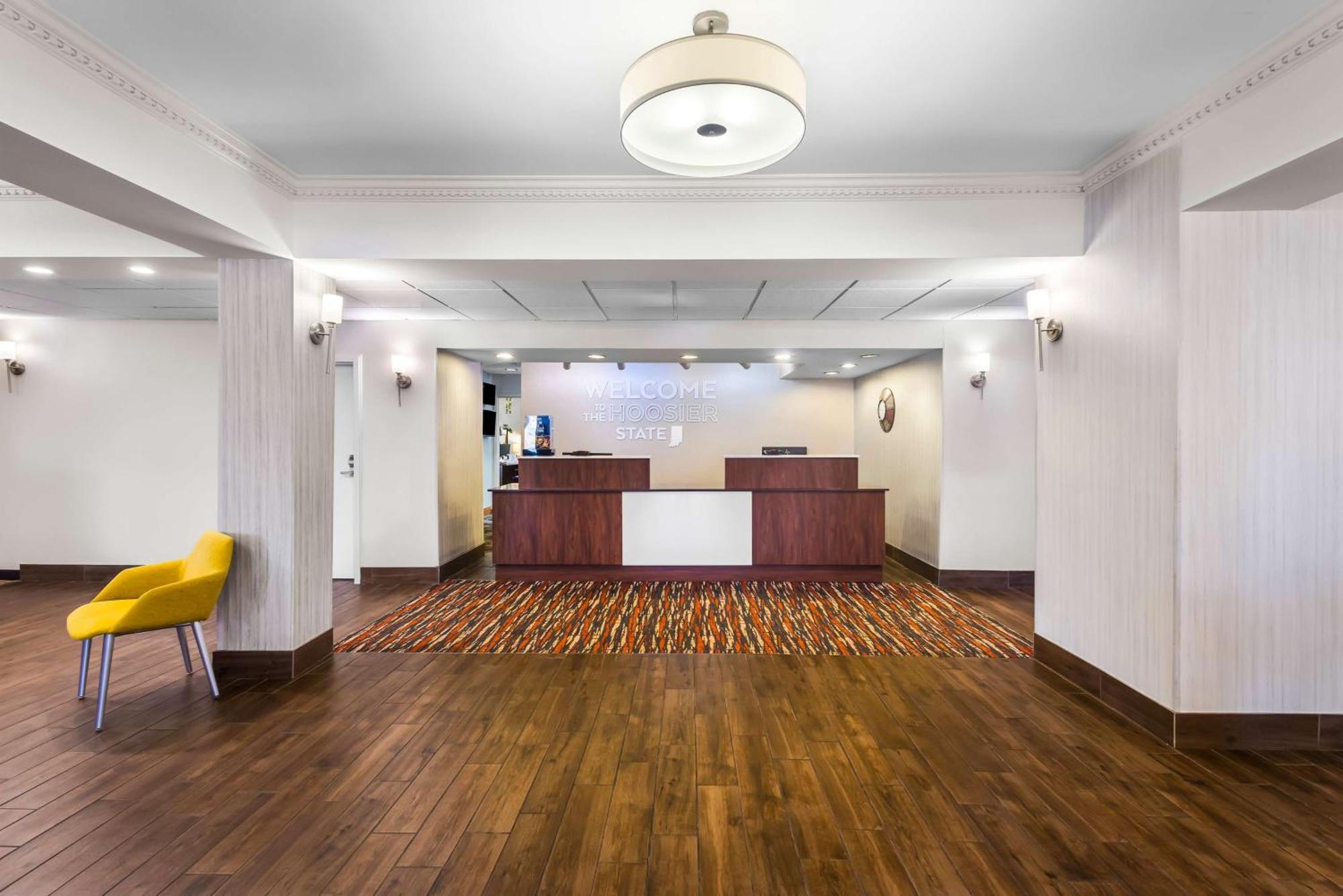 Hampton Inn Marion Bagian luar foto